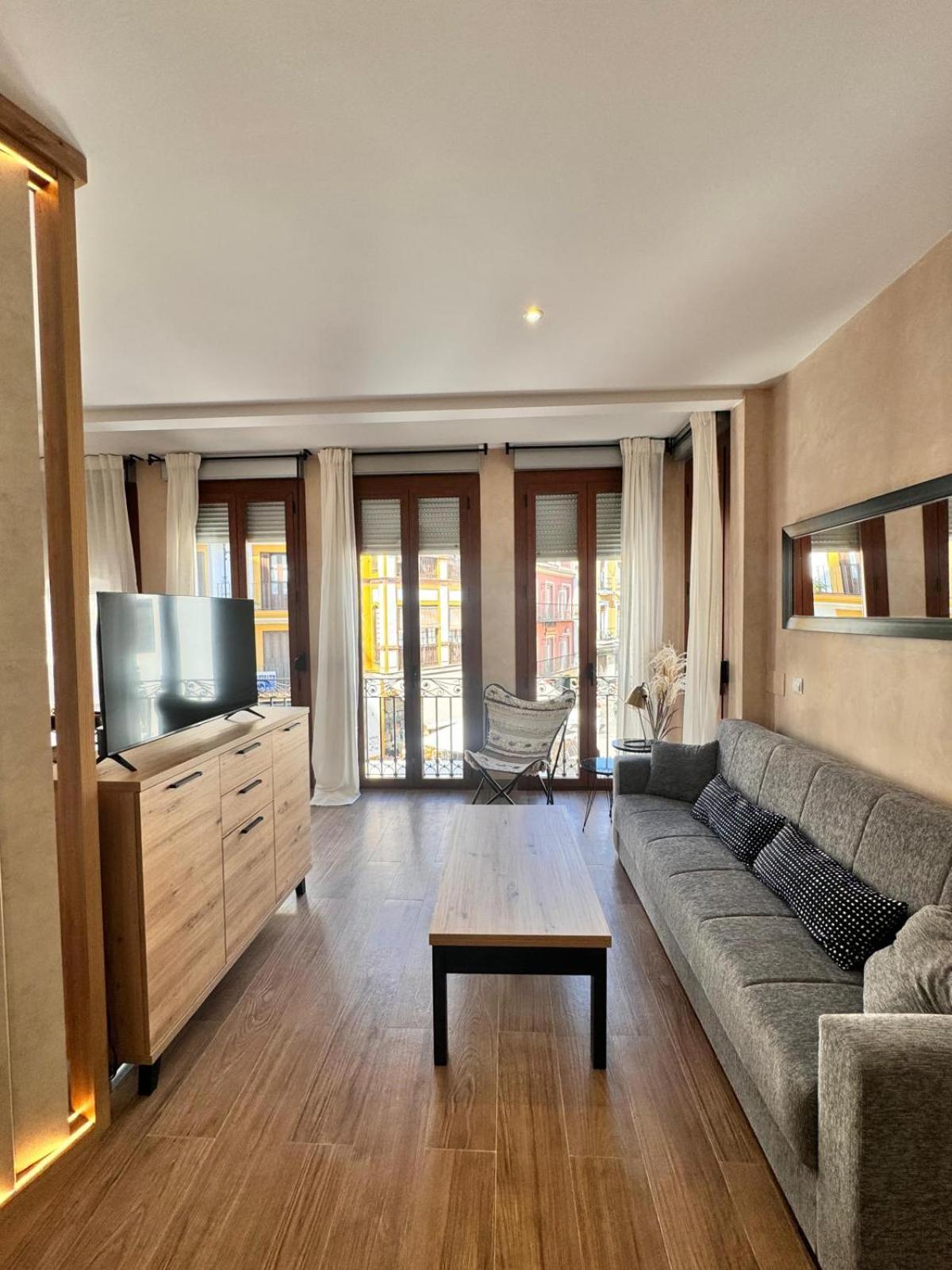 Wanderlust Loft Apartment Seville Luaran gambar